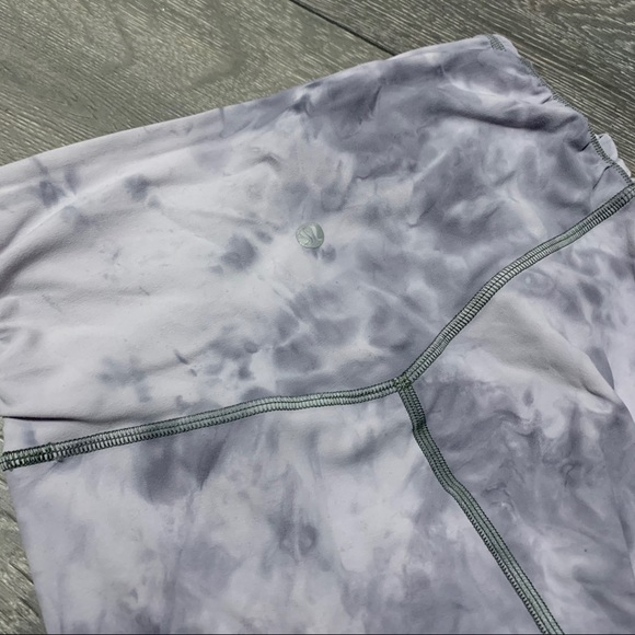 Lululemon Align 21” Cross Waist (Diamond Dye) - Picture 4 of 7